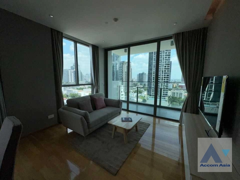 Aequa Residence Sukhumvit 49