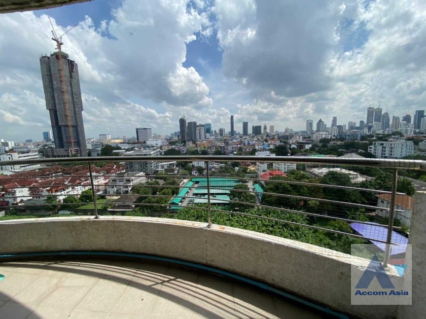 11  2 br Condominium For Sale in Sukhumvit ,Bangkok BTS Phrom Phong at Supalai Place   AA36341