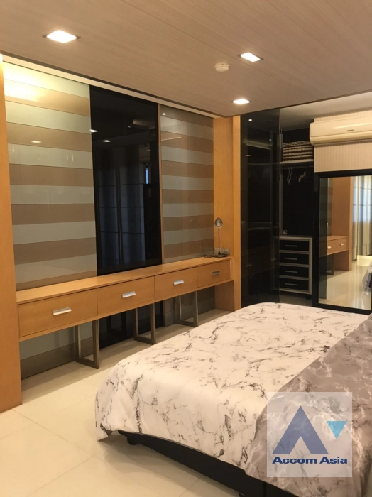 14  3 br Condominium for rent and sale in Silom ,Bangkok BTS Chong Nonsi at Pearl Garden 25058