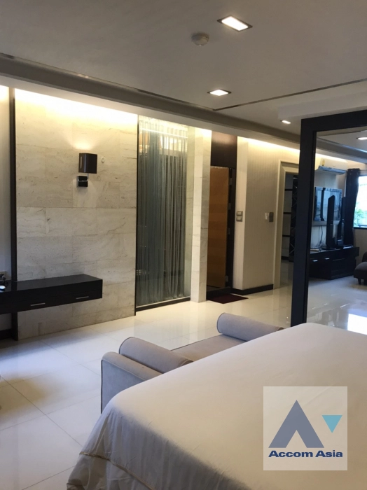 18  3 br Condominium for rent and sale in Silom ,Bangkok BTS Chong Nonsi at Pearl Garden 25058