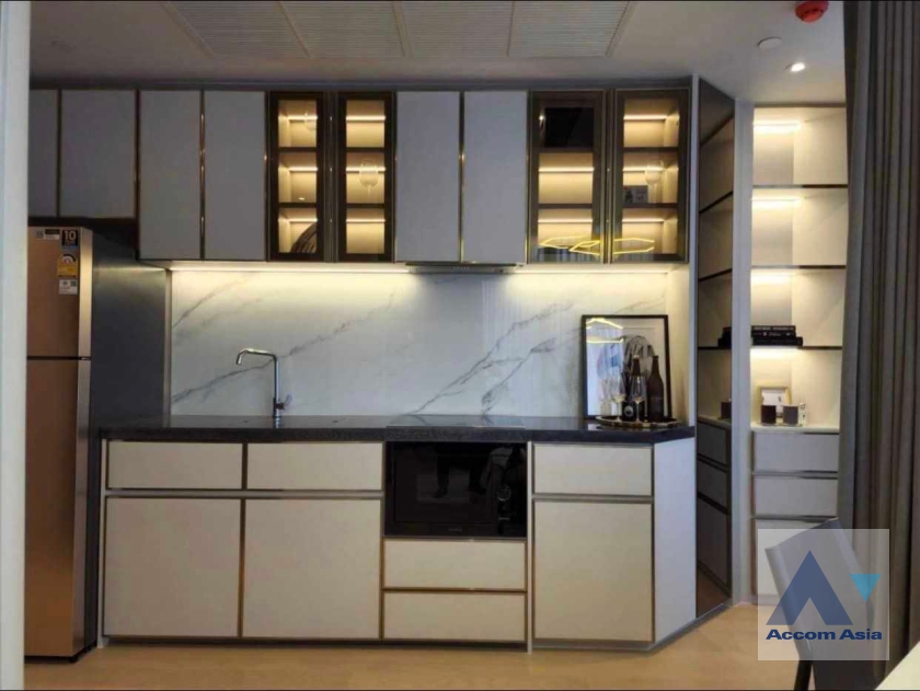  2 Bedrooms  Condominium For Rent & Sale in Ratchadaphisek, Bangkok  near MRT Rama 9 (AA36388)