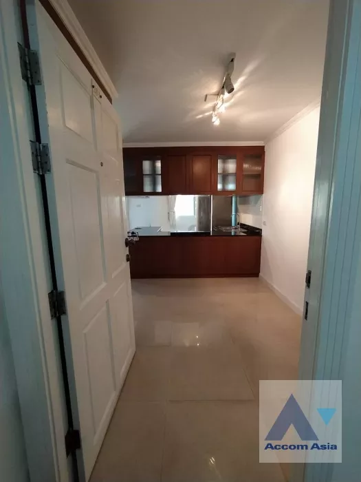  2 Bedrooms  Apartment For Rent in Sukhumvit, Bangkok  near BTS Asok - MRT Sukhumvit (AA36417)