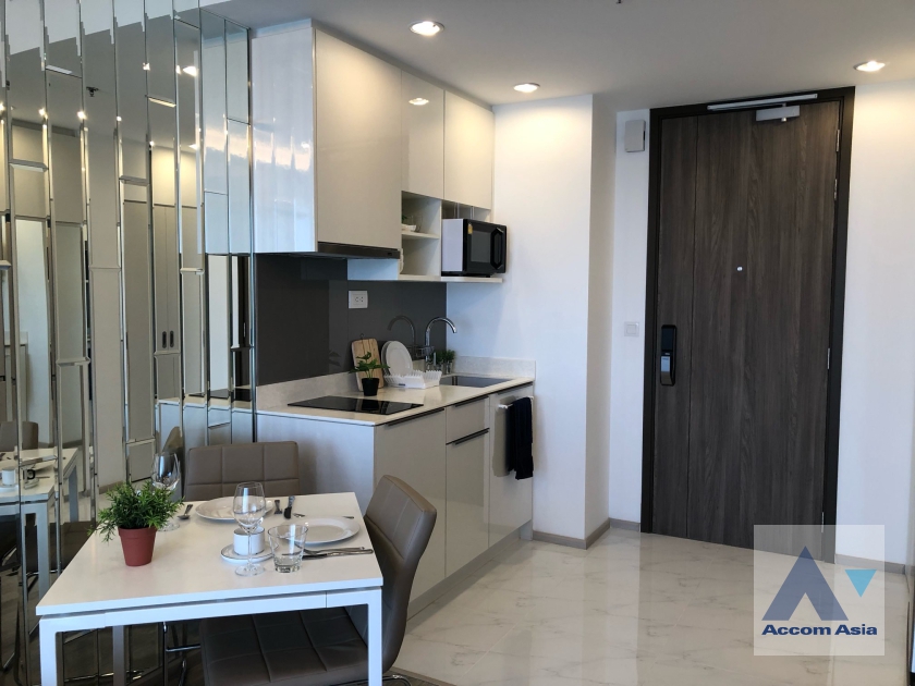  2 Bedrooms  Condominium For Rent in Bang Na, Bangkok  near BTS Udomsuk (AA36421)