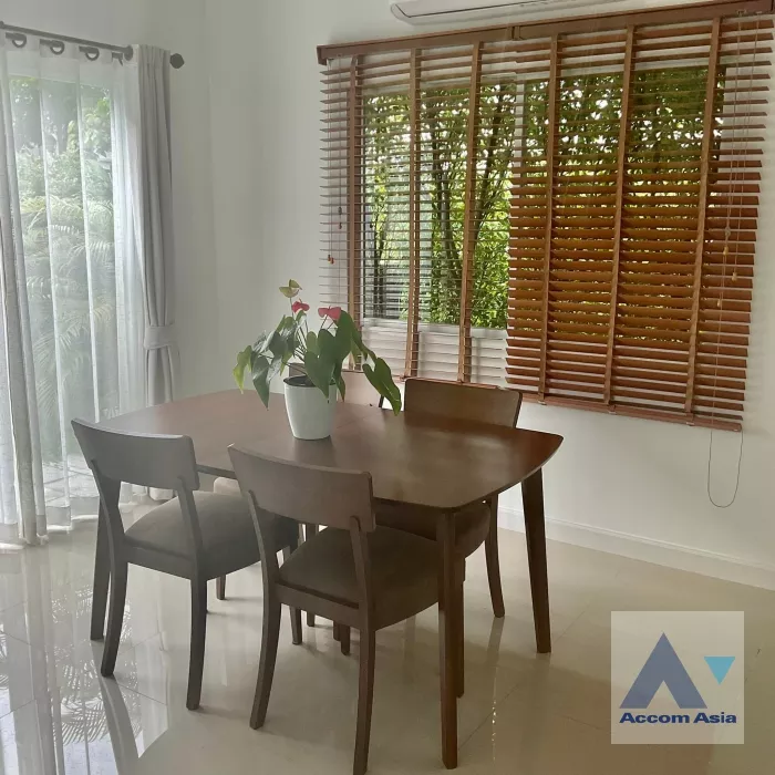  1  3 br House For Sale in Samutprakan ,Samutprakan  at House AA36426