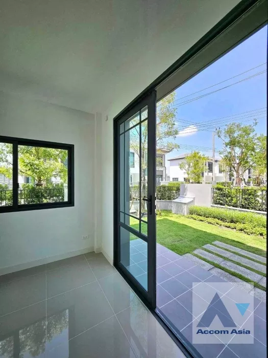 13  3 br House For Sale in  ,Samutprakan  at House AA36484