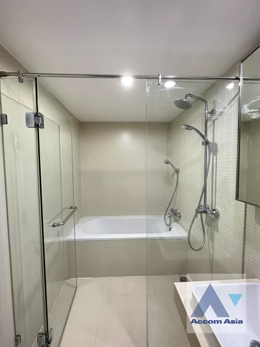 8  2 br Condominium For Sale in Silom ,Bangkok BTS Sala Daeng - MRT Silom at Focus on Saladaeng AA36503