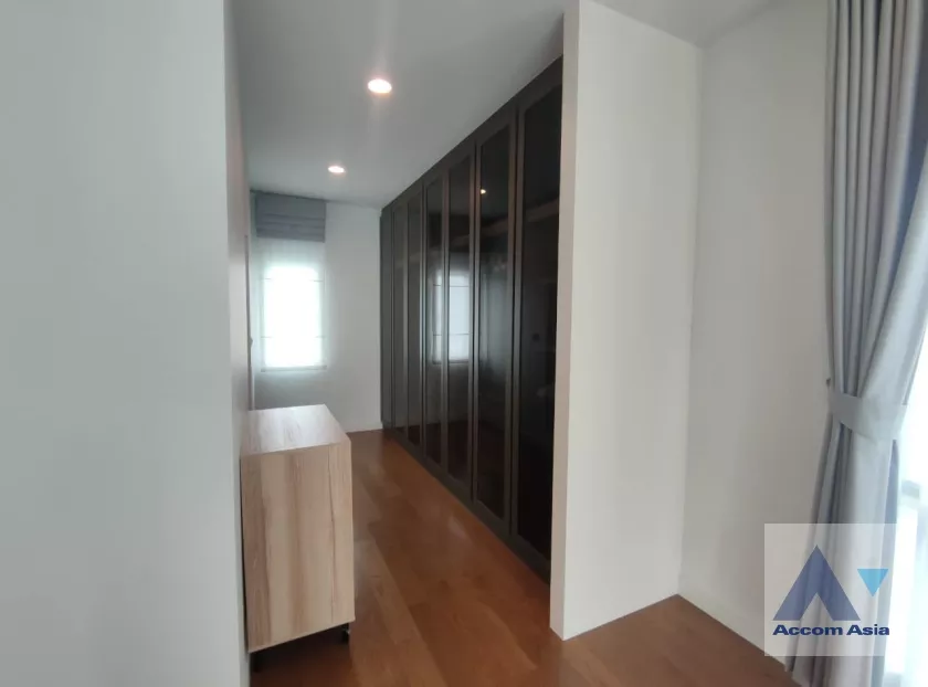 11  4 br House for rent and sale in Phaholyothin ,Bangkok  at Burasiri Panyaindra AA36514