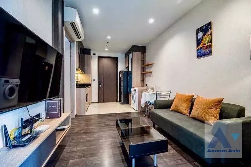  2  1 br Condominium For Sale in Ratchadapisek ,Bangkok MRT Rama 9 at THE LINE Asoke Ratchada AA36520