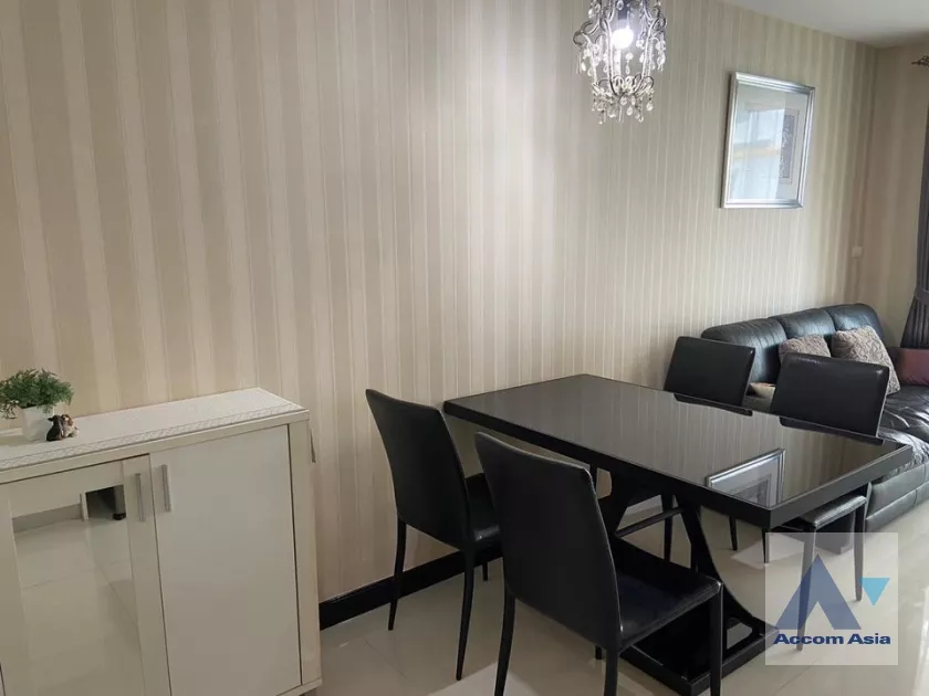 Fully Furnished | Voque Sukhumvit 16