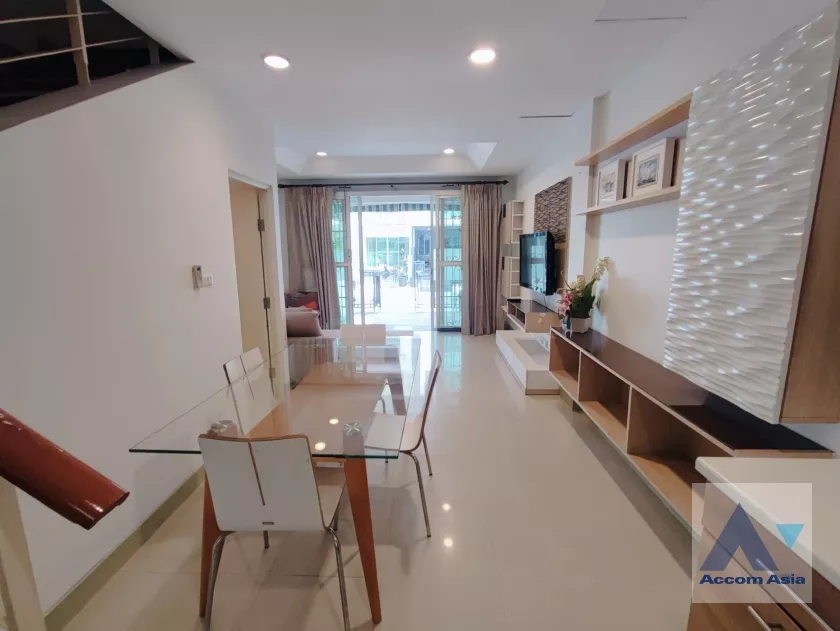  1  3 br Townhouse For Rent in Lat phrao ,Bangkok  at Baan Klang Muang The Paris Rama 9-Ramkamhaeng AA36533