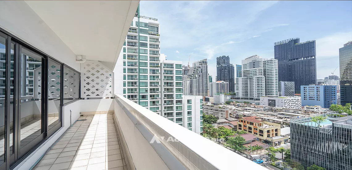  Spacious Room Apartment  2 Bedroom for Rent MRT Sukhumvit in Sukhumvit Bangkok