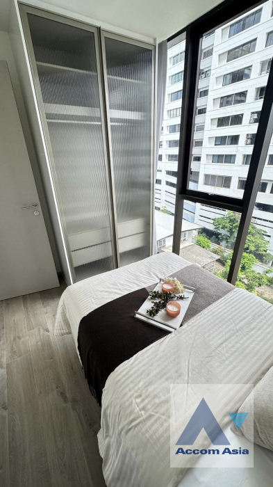  2 Bedrooms  Condominium For Rent in Sukhumvit, Bangkok  near BTS Asok (AA36699)