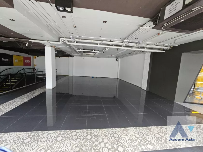  1  Office Space For Rent in Silom ,Bangkok BTS Chong Nonsi at Office  Space AA36722