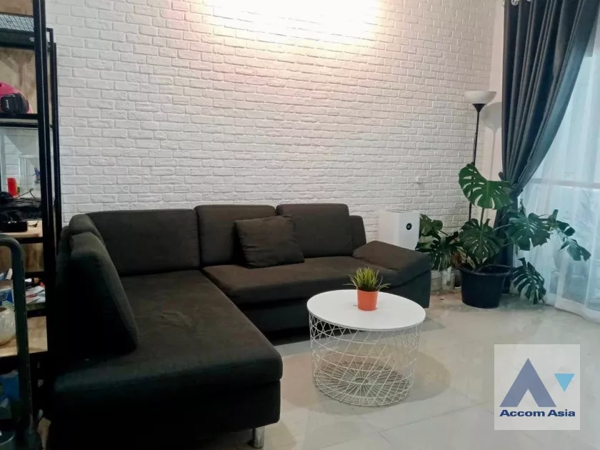  1  3 br Townhouse For Sale in Pattanakarn ,Bangkok BTS Udomsuk at Townhouse AA36723