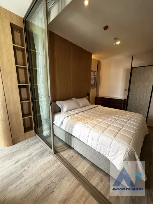  1 Bedroom  Condominium For Rent in Sukhumvit, Bangkok  near BTS Ekkamai (AA36734)