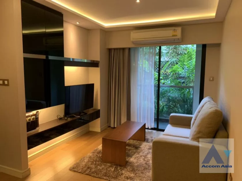  2 Bedrooms  Condominium For Rent in Sukhumvit, Bangkok  near BTS Thong Lo (AA36773)