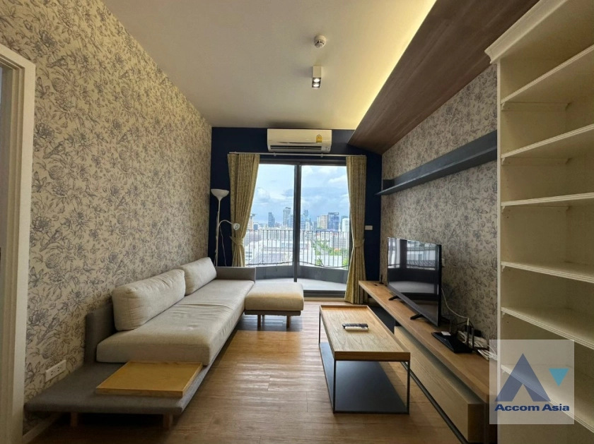  2  2 br Condominium For Sale in Ploenchit ,Bangkok MRT Sam Yan at Triple Y Residence Samyan AA36777