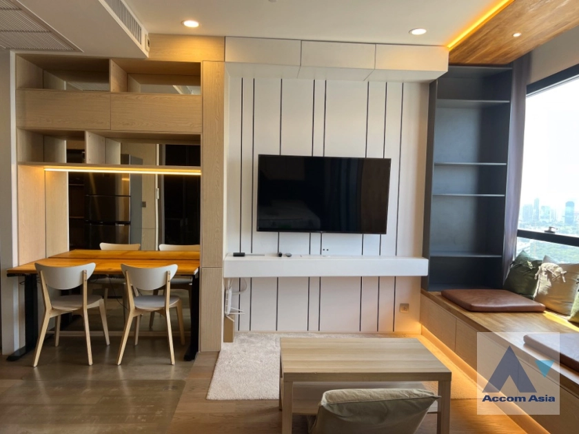  1 Bedroom  Condominium For Rent in Silom, Bangkok  near MRT Sam Yan (AA36778)