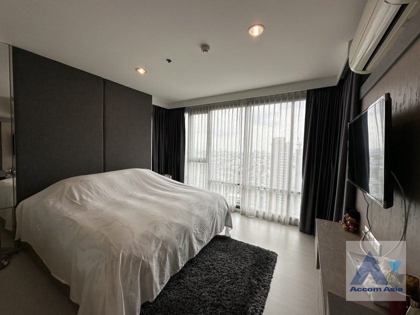 14  2 br Condominium For Sale in Sukhumvit ,Bangkok BTS Ekkamai at Rhythm Sukhumvit 42 AA36790