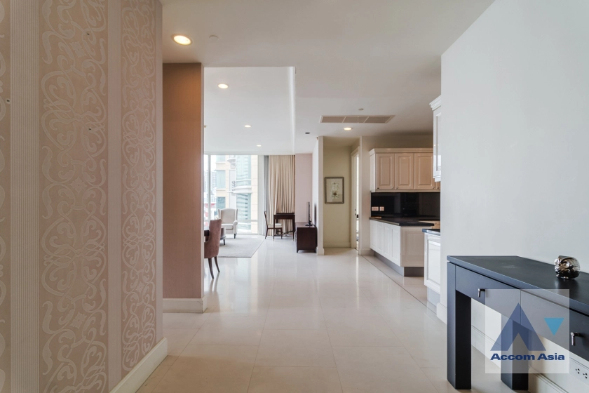 20  3 br Condominium For Sale in Sukhumvit ,Bangkok BTS Phrom Phong at Royce Private Residences AA36791