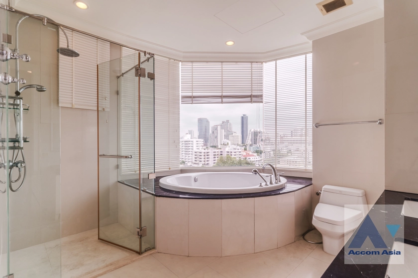 11  3 br Condominium For Sale in Sukhumvit ,Bangkok BTS Phrom Phong at Royce Private Residences AA36791