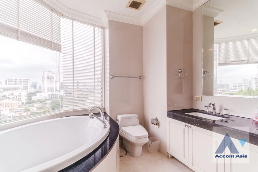 12  3 br Condominium For Sale in Sukhumvit ,Bangkok BTS Phrom Phong at Royce Private Residences AA36791