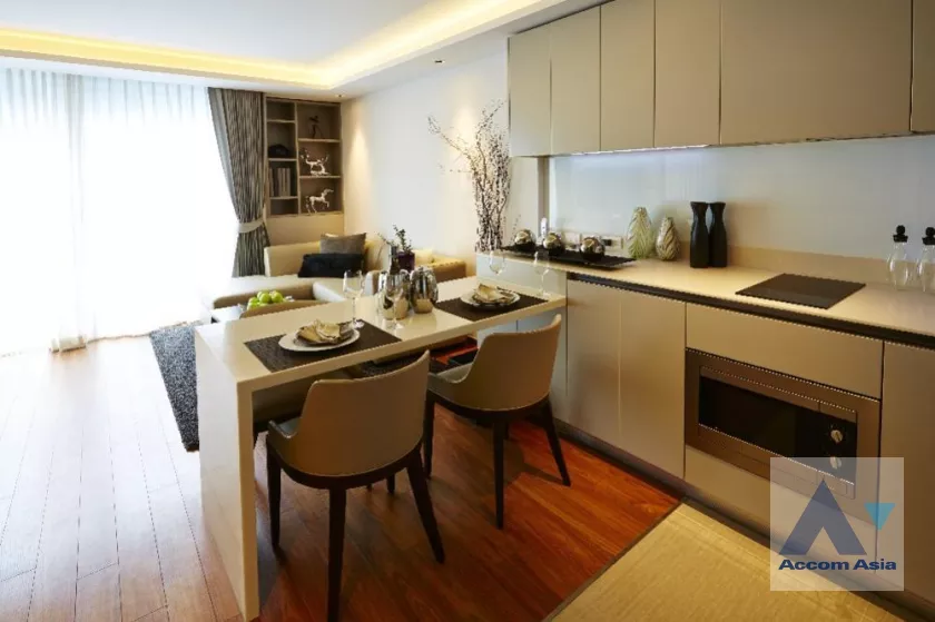  1 Bedroom  Apartment For Rent in Sukhumvit, Bangkok  near BTS Ekkamai (AA36809)