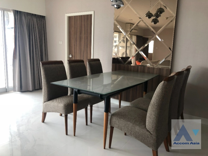  1  2 br Condominium for rent and sale in Charoennakorn ,Bangkok BTS Krung Thon Buri at Saichol Mansion AA36817