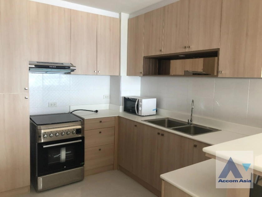 4  2 br Condominium for rent and sale in Charoennakorn ,Bangkok BTS Krung Thon Buri at Saichol Mansion AA36817