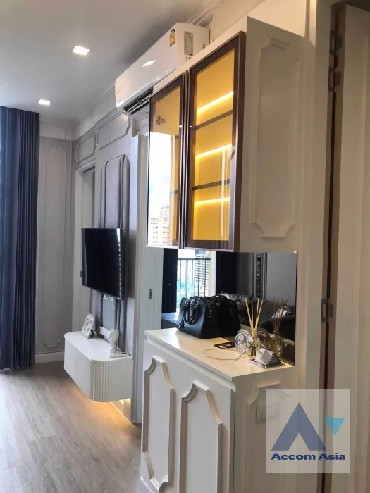  1 Bedroom  Condominium For Rent in Sukhumvit, Bangkok  near BTS Phrom Phong (AA36819)