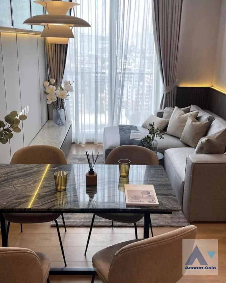  1 Bedroom  Condominium For Rent in Sukhumvit, Bangkok  near BTS Phrom Phong (AA36830)