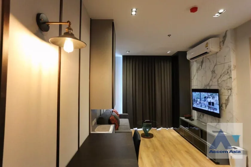  1 Bedroom  Condominium For Rent in Sukhumvit, Bangkok  near BTS Phrom Phong (AA36844)