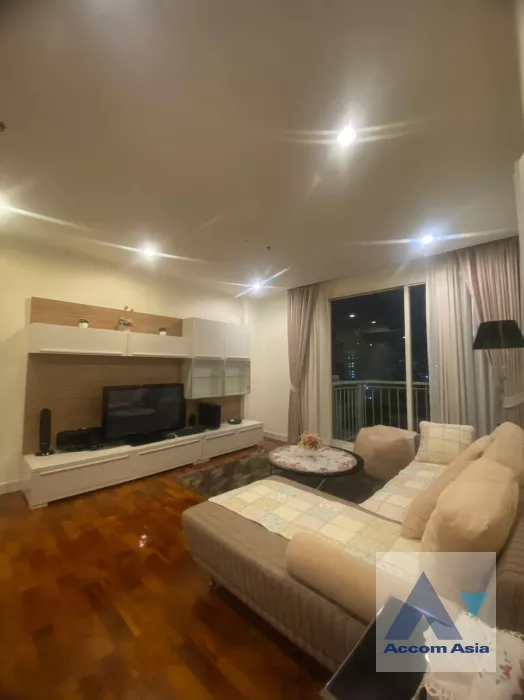  2 Bedrooms  Condominium For Rent in Sukhumvit, Bangkok  near BTS Phrom Phong (AA36869)