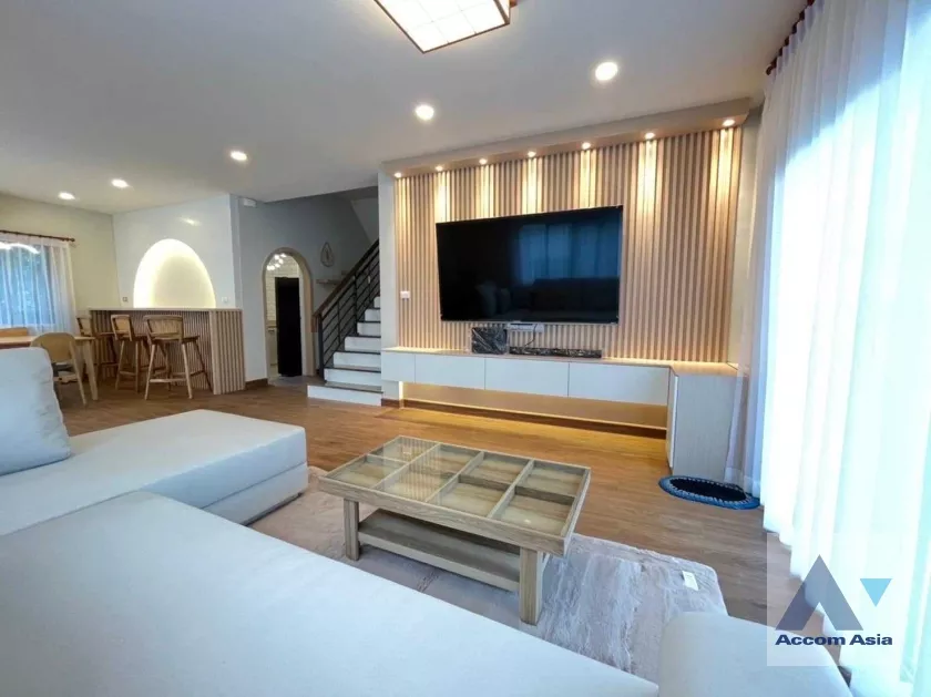  1  3 br House For Sale in Samutprakan ,Samutprakan ARL Ratchaprarop at Centro Onnut Suvarnabhumi AA36907