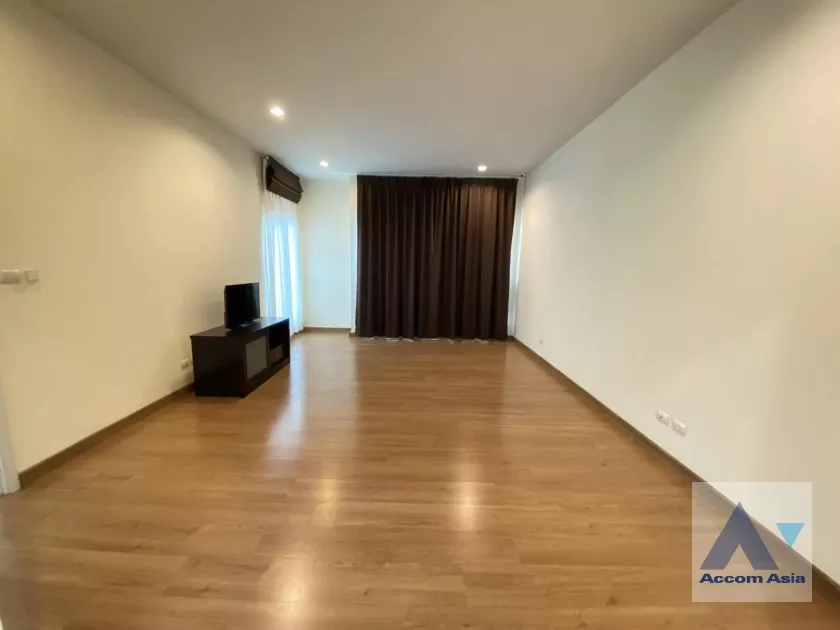 7  3 br Townhouse For Rent in Pattanakarn ,Bangkok ARL Hua Mak at House AA36916