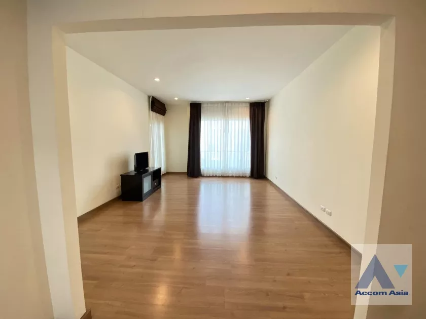 10  3 br Townhouse For Rent in Pattanakarn ,Bangkok ARL Hua Mak at House AA36916