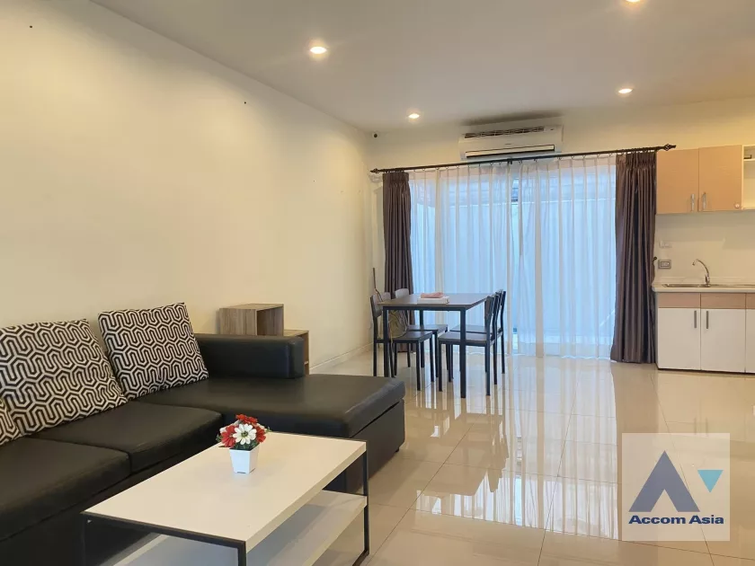 5  3 br Townhouse For Rent in Pattanakarn ,Bangkok ARL Hua Mak at House AA36916