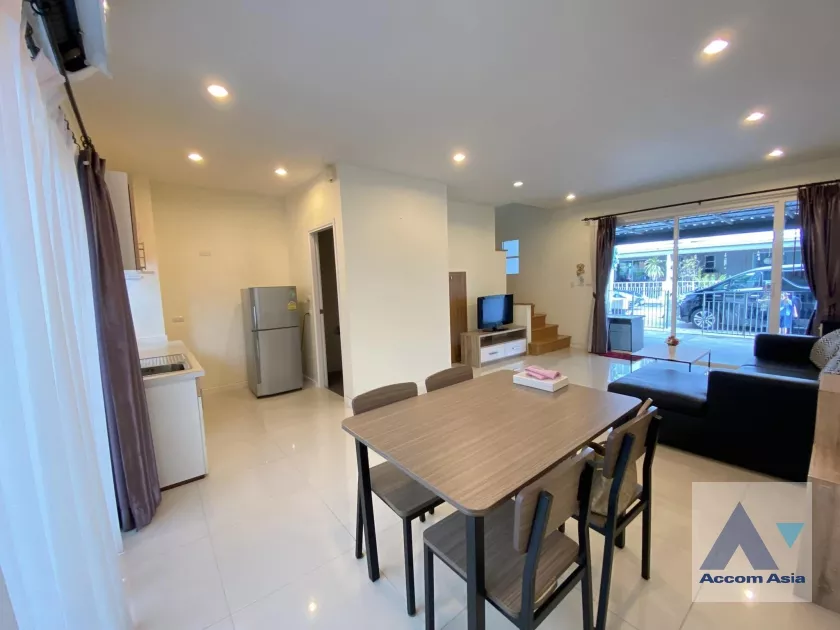 12  3 br Townhouse For Rent in Pattanakarn ,Bangkok ARL Hua Mak at House AA36916