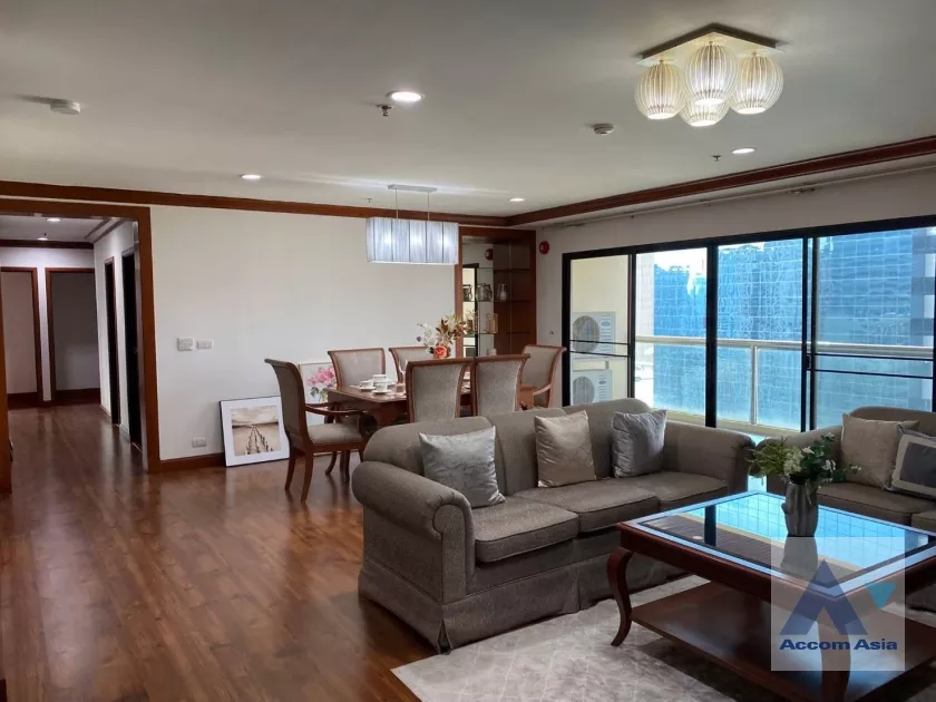  1  3 br Apartment For Rent in Sukhumvit ,Bangkok BTS Asok - MRT Sukhumvit at Comfortable for Living AA36918