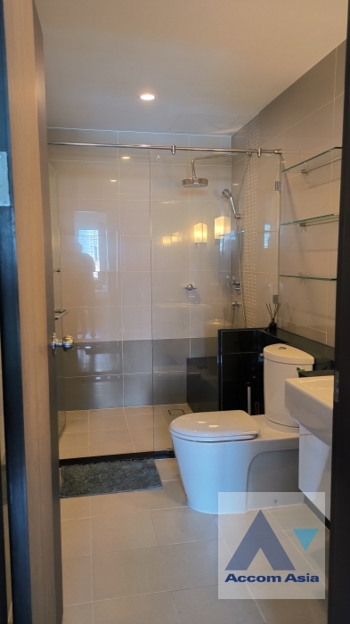 10  2 br Condominium For Rent in Charoen Nakhon ,Bangkok BTS Krung Thon Buri at Supalai River Resort AA36925