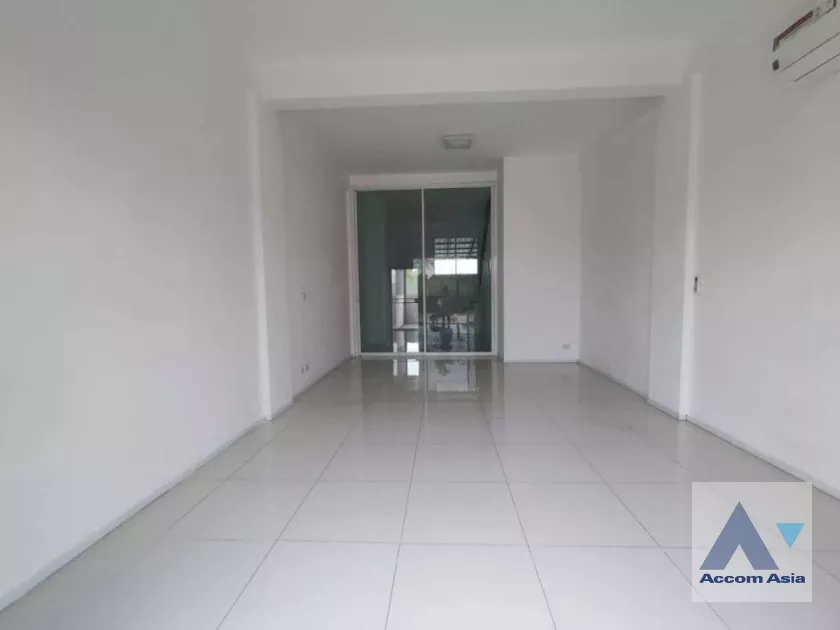 6  4 br Office Space For Rent in Latkrabang ,Bangkok  at VIZIO Ramkhamhaeng AA36933