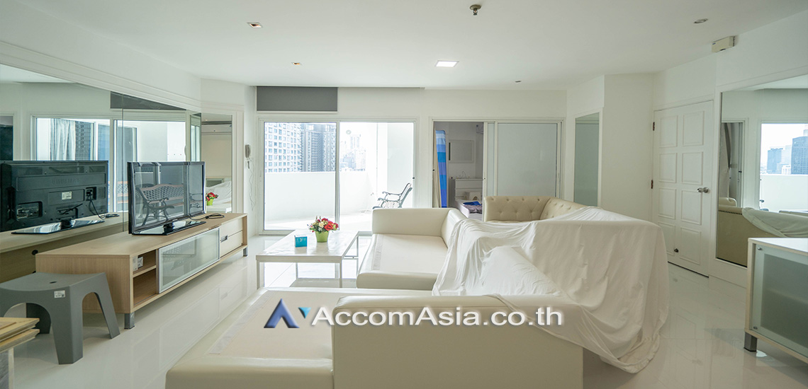 Pet friendly |  3 Bedrooms  Condominium For Rent in Sukhumvit, Bangkok  near BTS Thong Lo (25116)