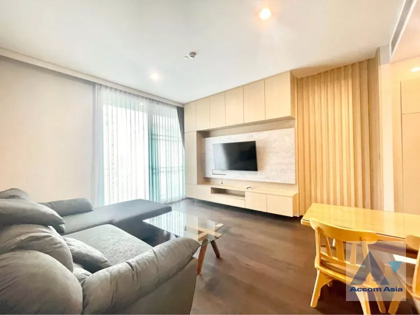  2 Bedrooms  Condominium For Rent in Sukhumvit, Bangkok  near BTS Phrom Phong (AA36943)