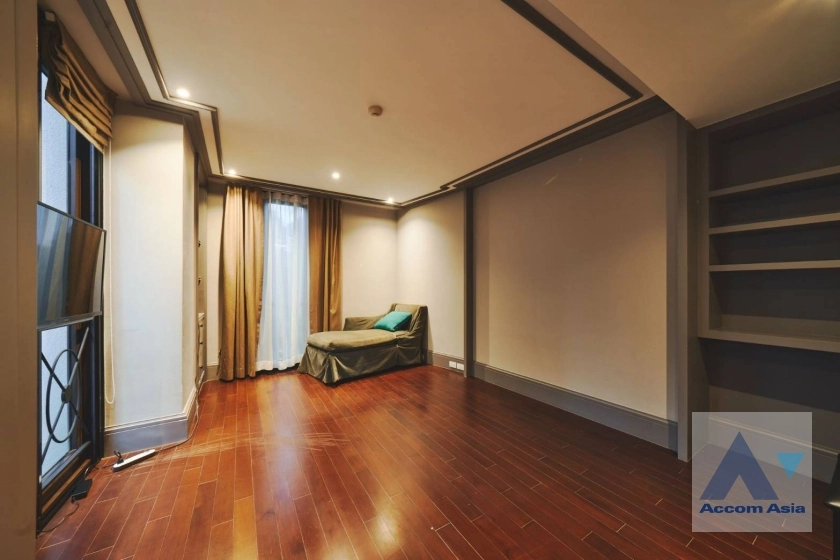 5  3 br Condominium For Rent in Charoenkrung ,Bangkok BTS Chong Nonsi at Baan Lux Sathorn AA36946