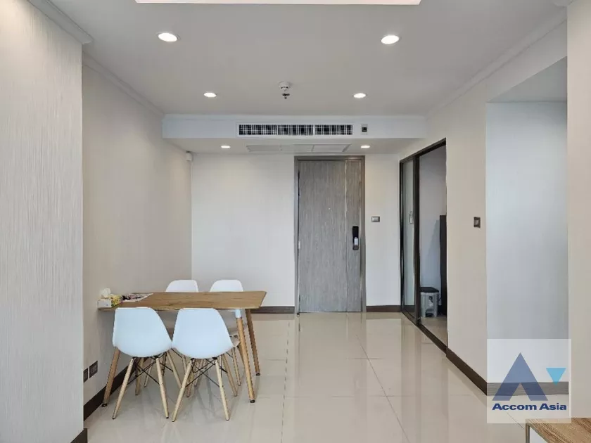  1 Bedroom  Condominium For Rent in Sukhumvit, Bangkok  near BTS Phrom Phong (AA37001)