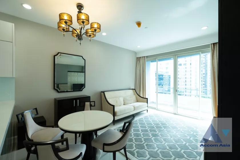  1  2 br Condominium For Rent in Ploenchit ,Bangkok BTS Chitlom at Q Langsuan  AA37007