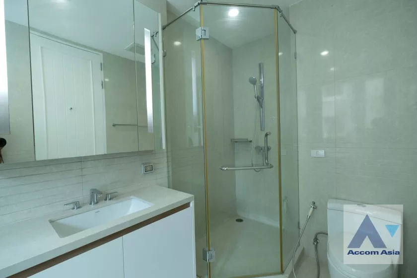 21  2 br Condominium For Rent in Ploenchit ,Bangkok BTS Chitlom at Q Langsuan  AA37007