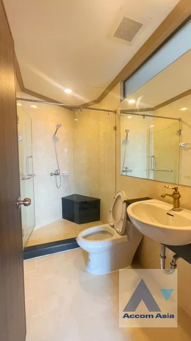 16  2 br Condominium For Sale in Charoenkrung ,Bangkok BRT Nararam 3 at Supalai Casa Riva AA37025