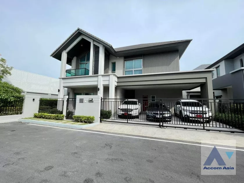  2  5 br House For Sale in Ratchadaphisek ,Bangkok  at Bangkok Boulevard Signature Ladprao-Serithai AA37041