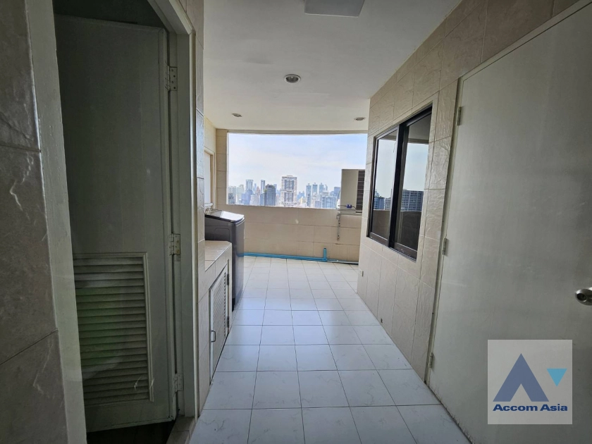 20  3 br Condominium For Rent in Sukhumvit ,Bangkok BTS Thong Lo at Fifty Fifth Tower 25126